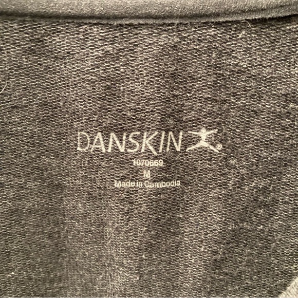 Activewear Top - Picture 4 of 8